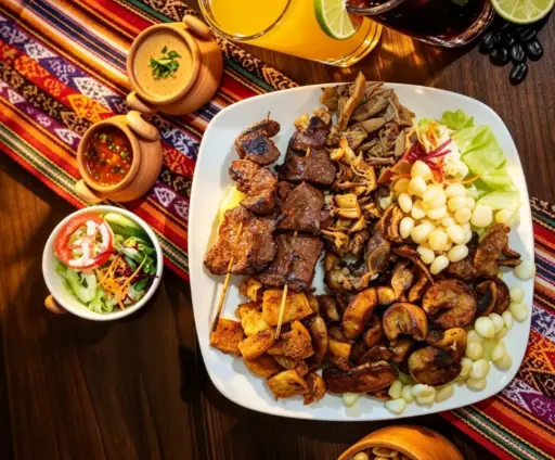 ANT. CORAZÓN + PANCITA + MOLLEJITA + CHONCHOLI + RACHI