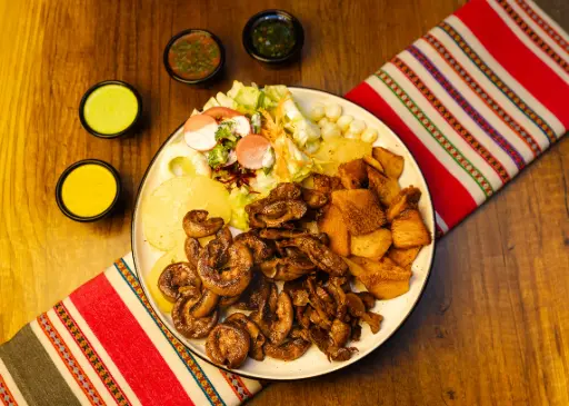 PANCITA + MOLLEJITAS + CHONCHOLI